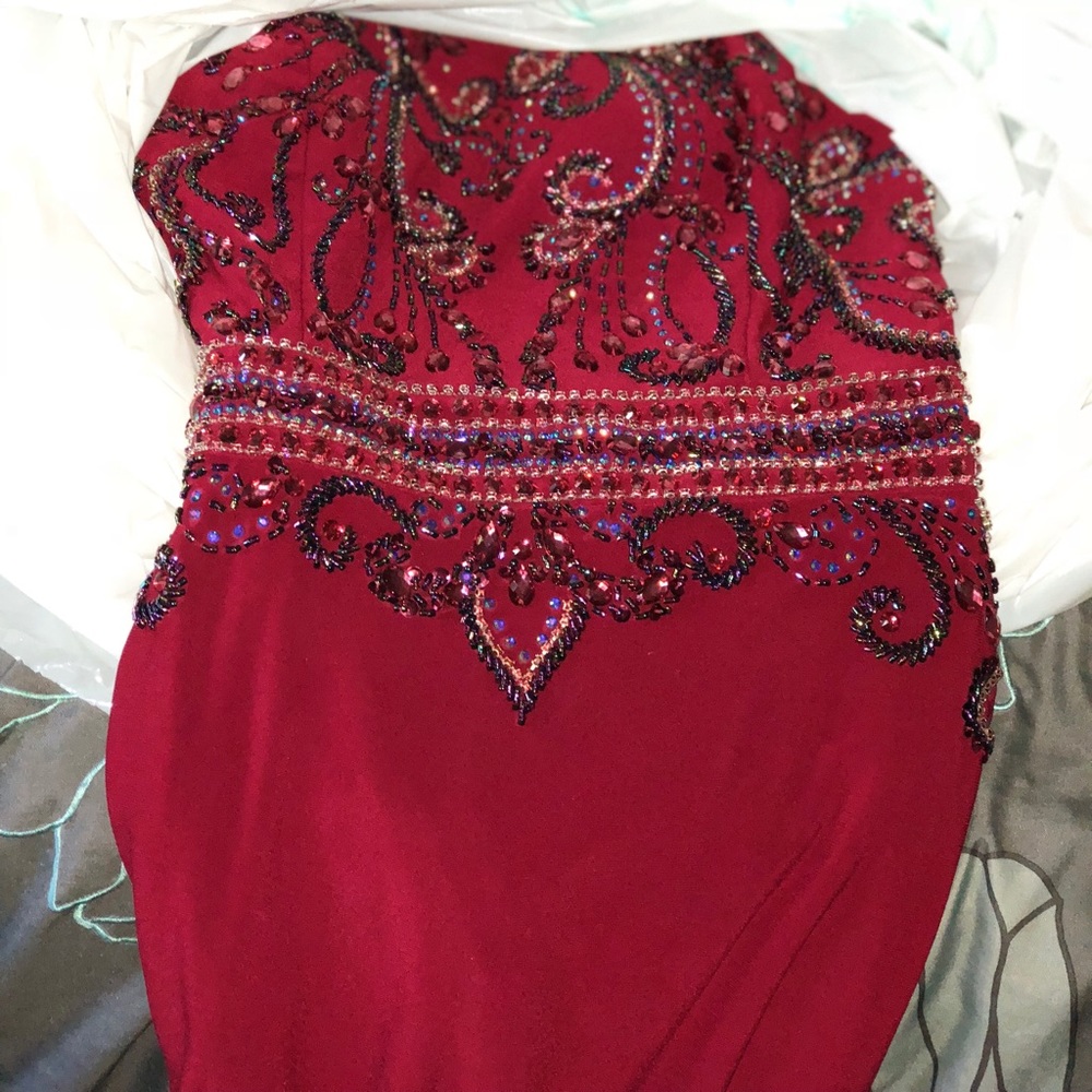 Camille la vie prom dress